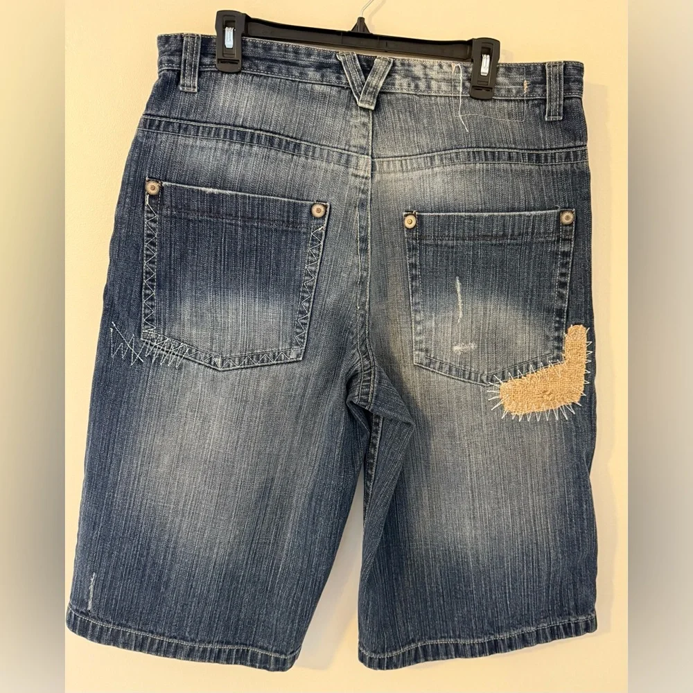 South Pole Denim Shorts Sz 36 - Picture 2 of 8